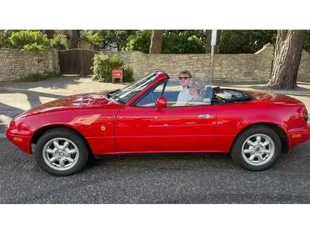 1995 — MAZDA MX5 — 90,123 km