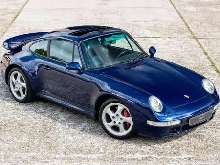 PORSCHE 993