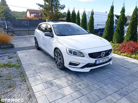 2017 — VOLVO V60 — 81,500 km