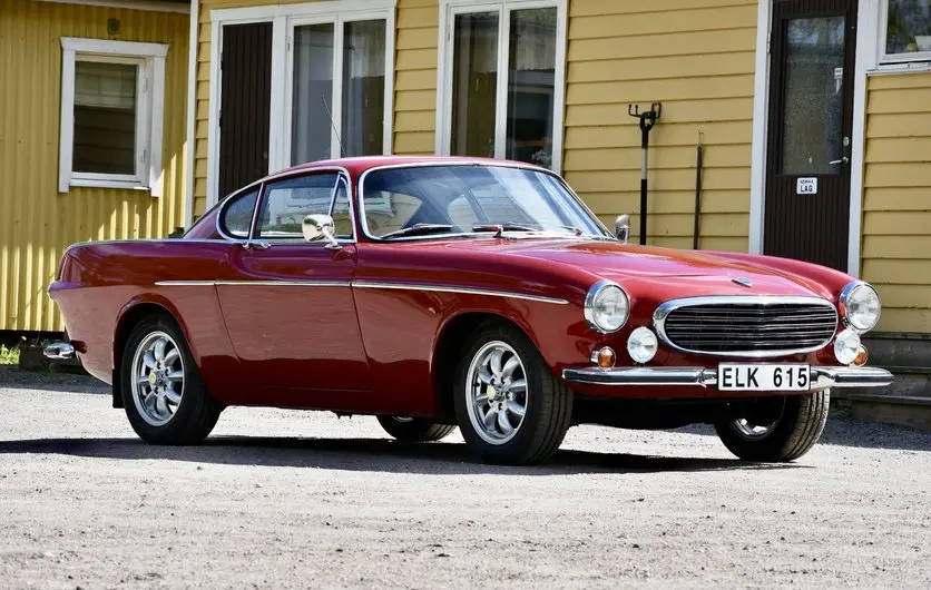 VOLVO P1800