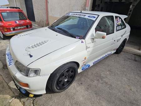 FORD ESCORT