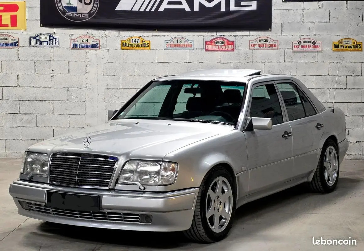 1994 — MERCEDES E-CLASS — 123,000 km