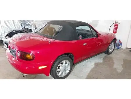 1991 — MAZDA MX5 — 15,000 km
