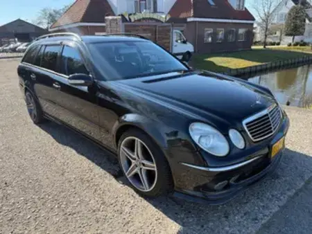 2004 — MERCEDES E-CLASS — 125,321 km