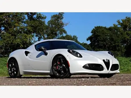 2014 — ALFA ROMEO 4C — 5,557 km