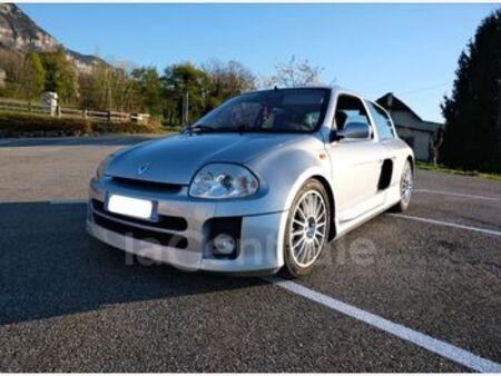 2003 — RENAULT CLIO — 46,700 km