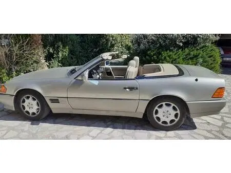 Mercedes Sl-class 300 sl — 126,000 km