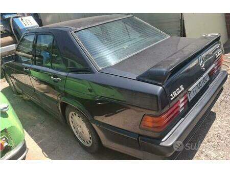 1987 — MERCEDES 190 — 197,122 km