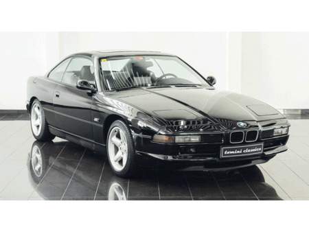 BMW 8 SERIES