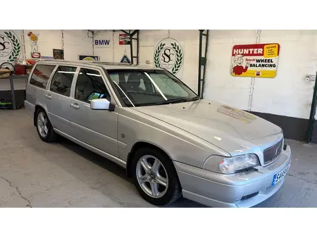 1999 — VOLVO V70 — 95,680 km