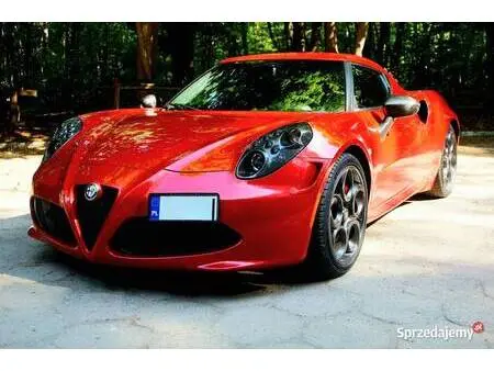 2015 — ALFA ROMEO 4C — 12,000 km
