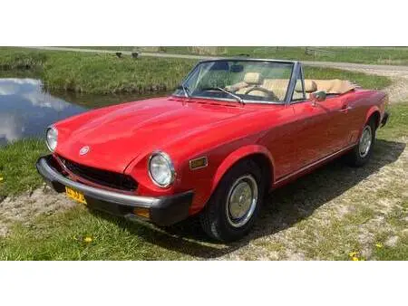 1978 — FIAT 124 SPIDER — 55,500 km