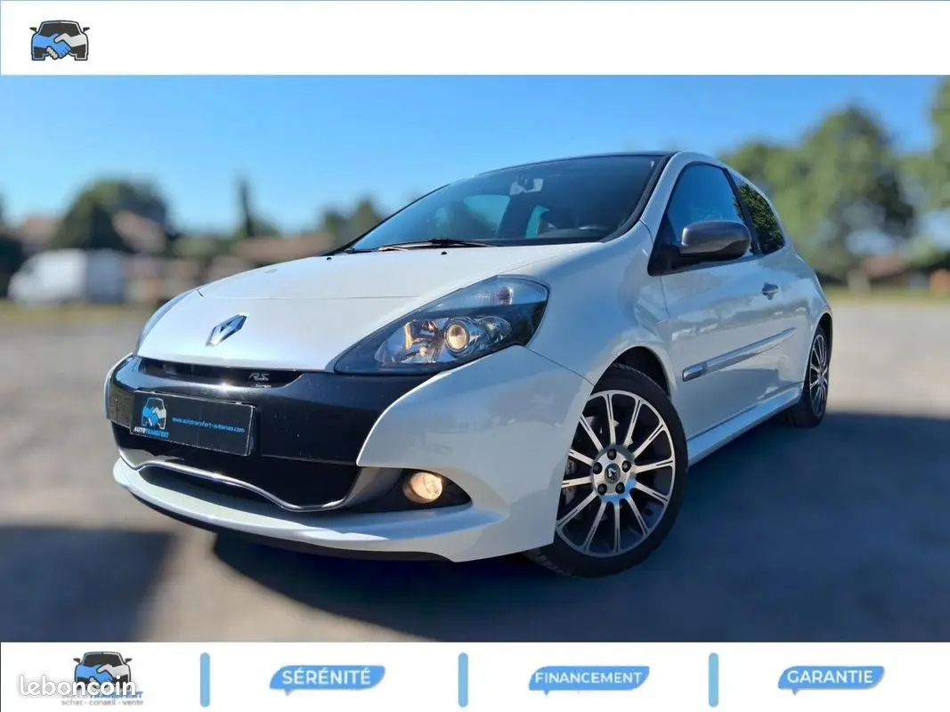 2010 — RENAULT CLIO — 51,000 km