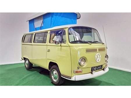 VOLKSWAGEN COMBI