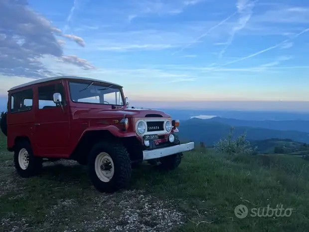 1970 — TOYOTA LAND CRUISER — 70,000 km