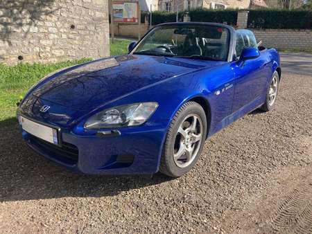 2001 — HONDA S2000 — 76,500 km