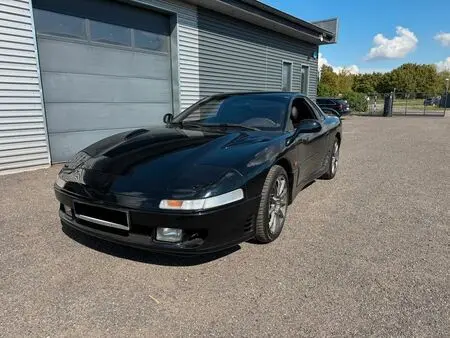 1992 — MITSUBISHI 3000 GT — 144,000 km