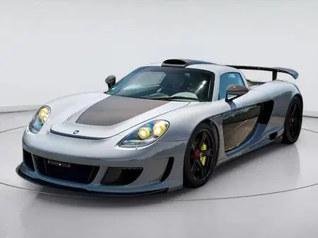 2004 — PORSCHE CARRERA GT — 23,018 km