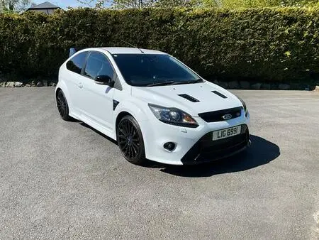 2010 — FORD FOCUS — 51,959 km