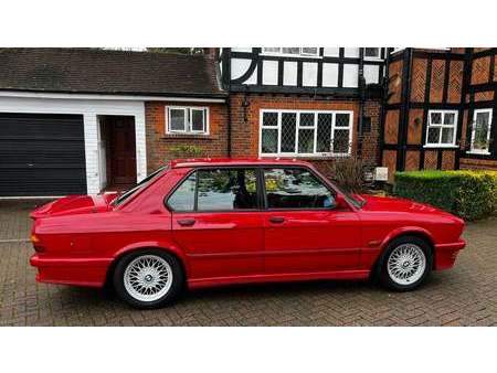 1986 — Bmw 5 series M5 — 185,075 km