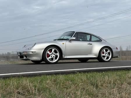 PORSCHE 993