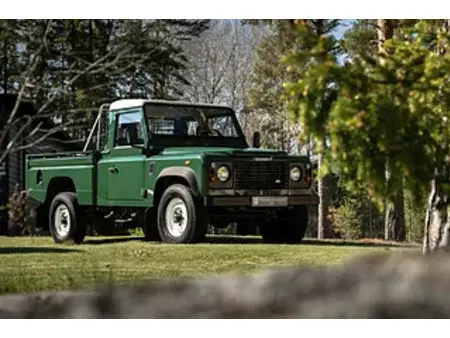 1999 — LAND ROVER DEFENDER — 44,280 km