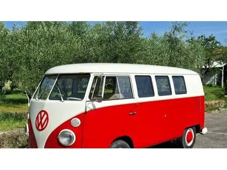 1967 — VOLKSWAGEN COMBI — 28,000 km