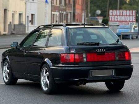 AUDI 80