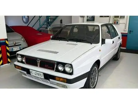 1988 — LANCIA DELTA — 70,000 km