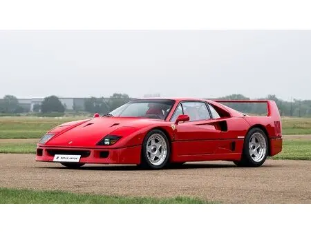 1989 — FERRARI F40 — 27,675 km