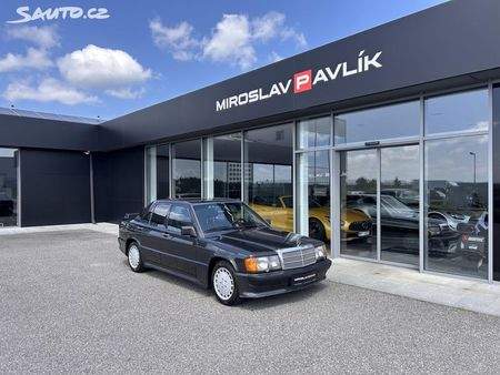 1988 — MERCEDES 190 — 177,582 km