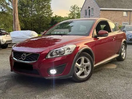 2011 — VOLVO C30 — 57,000 km