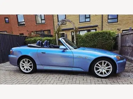 2006 — HONDA S2000 — 77,249 km