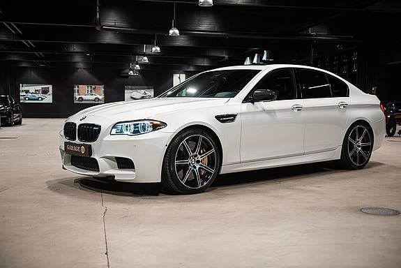 BMW M5 — 86,000 km
