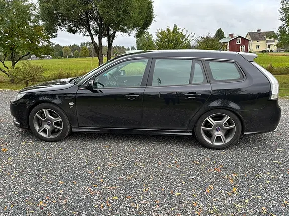 Saab 9-3 — 140,300 km