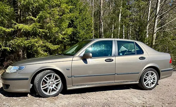 Saab 9-5 — 157,000 km