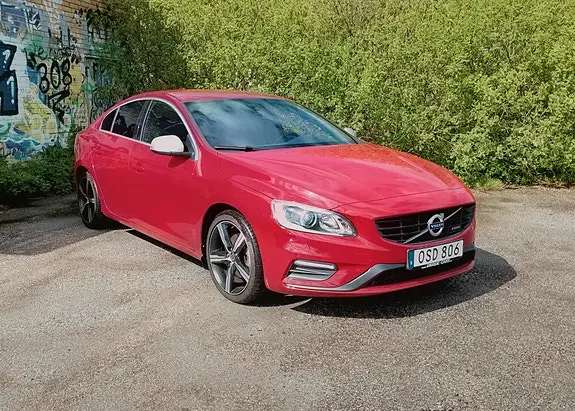 Volvo S60 — 166,200 km