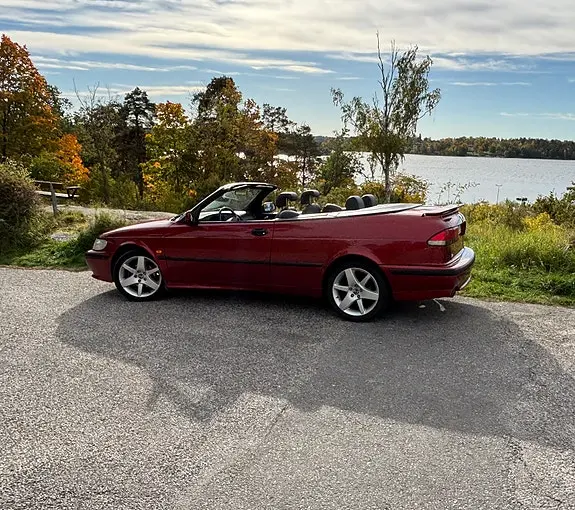 Saab 900 — 102,000 km