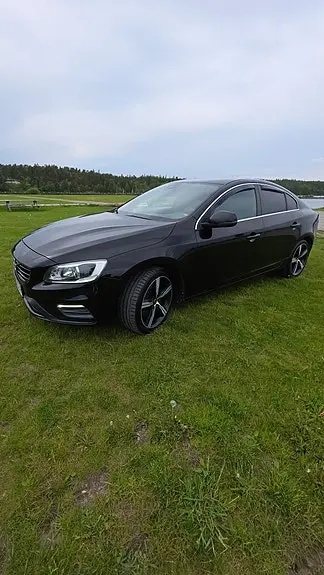 Volvo S60 — 104,000 km
