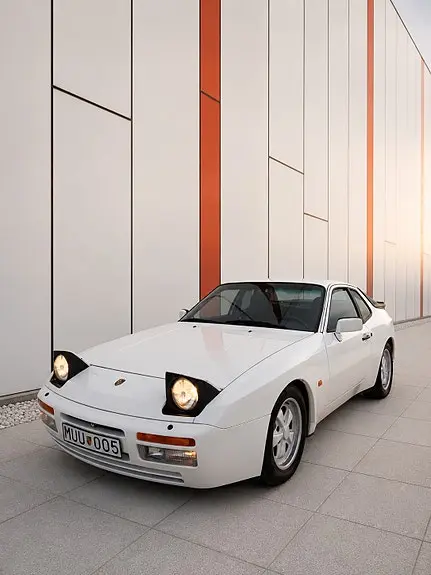 Porsche 944 — 94,000 km
