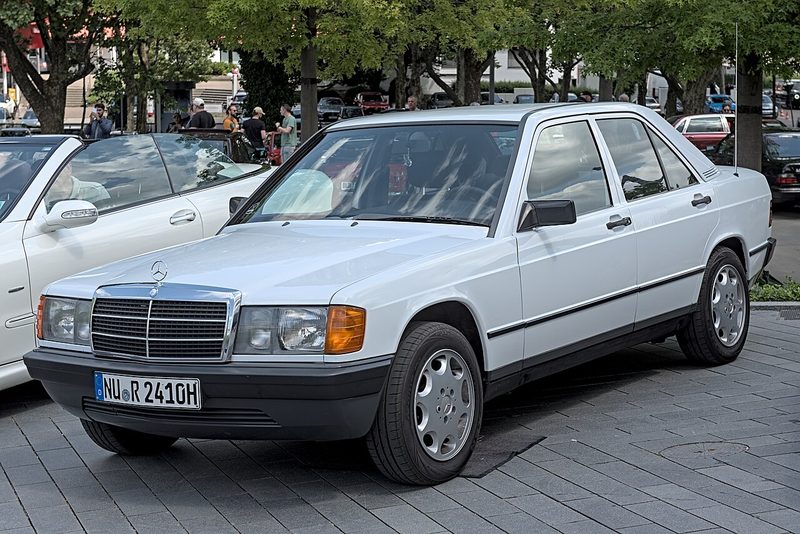 Mercedes-Benz 190E 2516