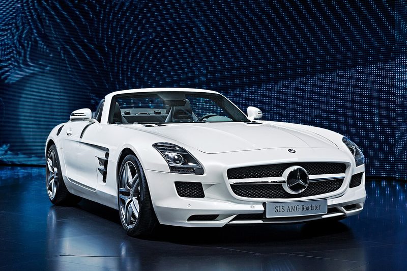 Mercedes-Benz SLS